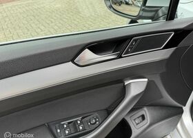 Фольксваген Пассат Варіант 2015 у Європі на Automoto.ua Сірий Фольксваген Пассат Варіант, об'ємом двигуна 1.6 л та пробігом 200 тис. км за 11791 $, фото 18 на Automoto.ua