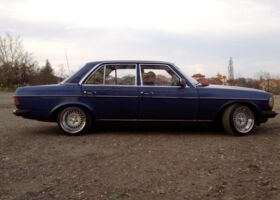 Mercedes-Benz W123 null на тест-драйве, фото 3