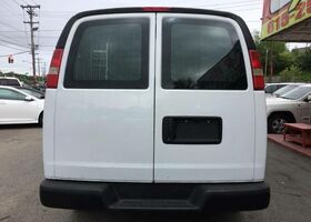 Chevrolet Express 2008 на тест-драйве, фото 7