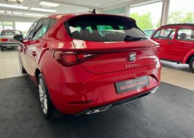 Червоний Сеат Leon, об'ємом двигуна 1.5 л та пробігом 42 тис. км за 21495 $, фото 16 на Automoto.ua