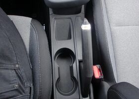 Мицубиси Кольт 2025 в Европе на Automoto.ua Черный Мицубиси Кольт, объемом двигателя 1 л и пробегом 2 тыс. км за 23282 $, фото 7 на Automoto.ua