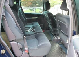 Рено Гранд Еспейс 2002 у Європі на Automoto.ua Синій Рено Гранд Еспейс, об'ємом двигуна 2 л та пробігом 330 тис. км за 2184 $, фото 9 на Automoto.ua