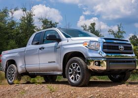 Toyota Tundra 2016 на тест-драйве, фото 2