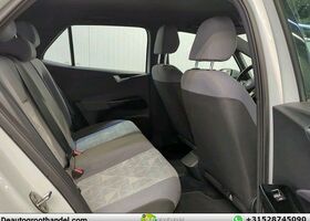 Фольксваген ID.3 2020 в Европе на Automoto.ua Белый Фольксваген ID.3, объемом двигателя 0 л и пробегом 146 тыс. км за 14762 $, фото 28 на Automoto.ua