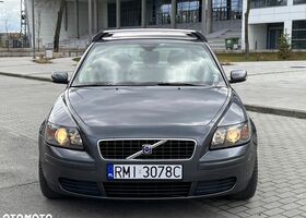 Вольво С40, объемом двигателя 2.44 л и пробегом 80 тыс. км за 3672 $, фото 1 на Automoto.ua