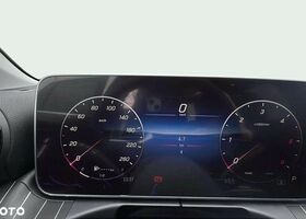 Мерседес Ц-Класс 2024 в Европе на Automoto.ua Черный Мерседес Ц-Класс, объемом двигателя 1 л и пробегом 1 тыс. км за 51744 $, фото 12 на Automoto.ua