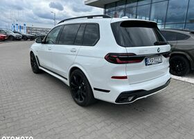 БМВ X7, объемом двигателя 2.99 л и пробегом 10 тыс. км за 118138 $, фото 2 на Automoto.ua