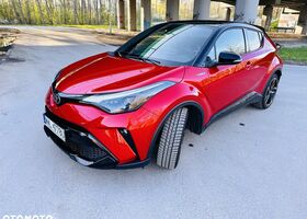 Тойота C-HR, объемом двигателя 1.99 л и пробегом 33 тыс. км за 28078 $, фото 3 на Automoto.ua