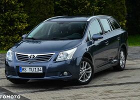 Тойота Авенсис, объемом двигателя 1.8 л и пробегом 161 тыс. км за 7322 $, фото 7 на Automoto.ua