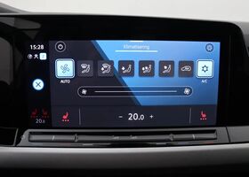 Фольксваген Гольф Варіант 2023 у Європі на Automoto.ua Чорний Фольксваген Гольф Варіант, об'ємом двигуна 1 л та пробігом 92 тис. км за 27329 $, фото 14 на Automoto.ua