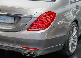 Mercedes-Benz S 600 2015 на тест-драйве, фото 10