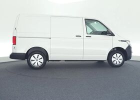Фольксваген T6.1 Transporter 2024 у Європі на Automoto.ua Білий Фольксваген T6.1 Transporter, об'ємом двигуна 1.97 л та пробігом 21 тис. км за 33637 $, фото 8 на Automoto.ua