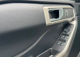 Форд Эксплорер 2023 в Европе на Automoto.ua Серый Форд Эксплорер, объемом двигателя 2.26 л и пробегом 21 тыс. км за 42867 $, фото 7 на Automoto.ua