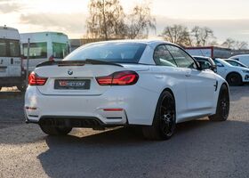 Білий БМВ M4, об'ємом двигуна 2.98 л та пробігом 50 тис. км за 55386 $, фото 3 на Automoto.ua