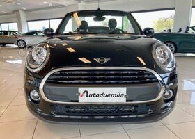 Черный Мини One Cabrio, объемом двигателя 1.5 л и пробегом 37 тыс. км за 24194 $, фото 1 на Automoto.ua