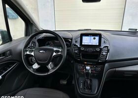 Форд Tourneo Connect Grand, об'ємом двигуна 1.5 л та пробігом 106 тис. км за 16825 $, фото 10 на Automoto.ua