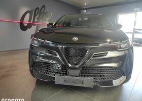 Альфа Ромео Джуниор 2025 в Европе на Automoto.ua Черный Альфа Ромео Джуниор, объемом двигателя 1 л и пробегом 6 тыс. км за 33681 $, фото 2 на Automoto.ua