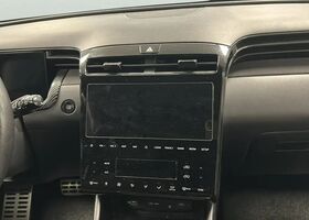 Хендай Туксон 2022 в Европе на Automoto.ua Белый Хендай Туксон, объемом двигателя 1.6 л и пробегом 77 тыс. км за 29711 $, фото 9 на Automoto.ua