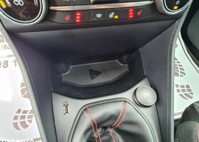 Форд Фієста 2022 у Європі на Automoto.ua Чорний Форд Фієста, об'ємом двигуна 1 л та пробігом 6 тис. км за 13293 $, фото 28 на Automoto.ua