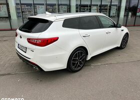 Кіа Оптіма, об'ємом двигуна 1.59 л та пробігом 143 тис. км за 17905 $, фото 7 на Automoto.ua