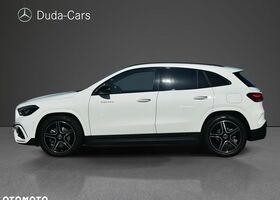 Мерседес ГЛА-Класс 2025 в Европе на Automoto.ua Белый Мерседес ГЛА-Класс, объемом двигателя 1 л и пробегом 12 тыс. км за 53245 $, фото 2 на Automoto.ua