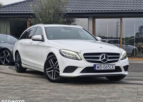 Мерседес Ц-Класс 2020 в Европе на Automoto.ua Белый Мерседес Ц-Класс, объемом двигателя 1 л и пробегом 130 тыс. км за 79900 $, фото 7 на Automoto.ua
