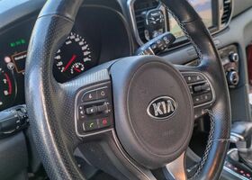 Кіа Sportage, об'ємом двигуна 1.59 л та пробігом 61 тис. км за 19438 $, фото 8 на Automoto.ua