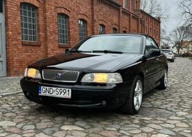 Вольво Ц70, объемом двигателя 2.32 л и пробегом 256 тыс. км за 4730 $, фото 3 на Automoto.ua