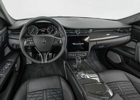 Білий Мазераті Quattroporte, об'ємом двигуна 3.8 л та пробігом 390 тис. км за 183053 $, фото 12 на Automoto.ua