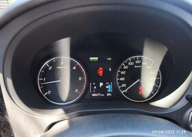 Мицубиси Аутлендер 2013 в Европе на Automoto.ua Мицубиси Аутлендер, объемом двигателя 2.18 л и пробегом 180 тыс. км за 14251 $, фото 12 на Automoto.ua