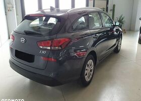 Хендай i30, об'ємом двигуна 1 л та пробігом 1 тис. км за 18575 $, фото 3 на Automoto.ua