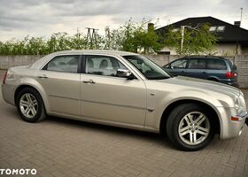 Крайслер 300C, объемом двигателя 2.99 л и пробегом 232 тыс. км за 5594 $, фото 6 на Automoto.ua