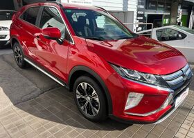 Мицубиси Eclipse Cross 2019 в Европе на Automoto.ua Красный Мицубиси Eclipse Cross, объемом двигателя 1.5 л и пробегом 91 тыс. км за 17995 $, фото 2 на Automoto.ua