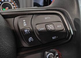 Джип Вранглер 2024 в Европе на Automoto.ua Белый Джип Вранглер, объемом двигателя 2 л и пробегом 50 тыс. км за 59503 $, фото 6 на Automoto.ua