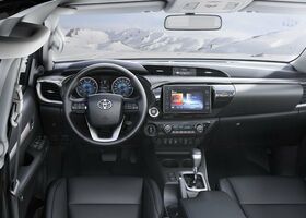 Toyota Hilux 2016 на тест-драйві, фото 12