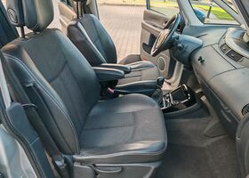 Рено Гранд Эспейс 2012 в Европе на Automoto.ua Серебряный Рено Гранд Эспейс, объемом двигателя 2 л и пробегом 257 тыс. км за 4590 $, фото 10 на Automoto.ua