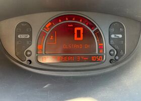 Рено Модус 2012 у Європі на Automoto.ua Срібний Рено Модус, об'ємом двигуна 1.15 л та пробігом 58 тис. км за 4076 $, фото 14 на Automoto.ua