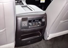 Chevrolet Suburban 2018 на тест-драйве, фото 32