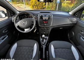 Дачия Sandero StepWay, объемом двигателя 1 л и пробегом 98 тыс. км за 5810 $, фото 6 на Automoto.ua