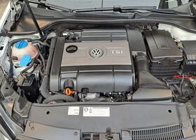 Фольксваген Гольф 2012 у Європі на Automoto.ua Білий Фольксваген Гольф, об'ємом двигуна 1.98 л та пробігом 207 тис. км за 16189 $, фото 10 на Automoto.ua