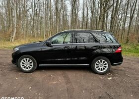 Мерседес ML-Class, об'ємом двигуна 2.99 л та пробігом 282 тис. км за 18359 $, фото 6 на Automoto.ua