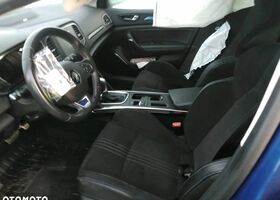 Рено Меган 2020 у Європі на Automoto.ua Синій Рено Меган, об'ємом двигуна 1 л та пробігом 68 тис. км за 5061 $, фото 4 на Automoto.ua