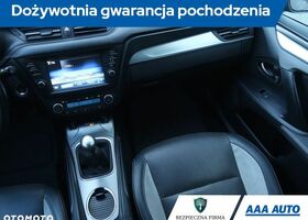 Тойота Авенсис, объемом двигателя 1.8 л и пробегом 154 тыс. км за 11447 $, фото 8 на Automoto.ua