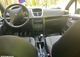 Пежо 207, об'ємом двигуна 1.36 л та пробігом 109 тис. км за 2570 $, фото 5 на Automoto.ua