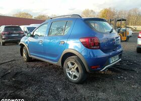 Дачія Sandero StepWay, об'ємом двигуна 1.46 л та пробігом 108 тис. км за 4428 $, фото 6 на Automoto.ua