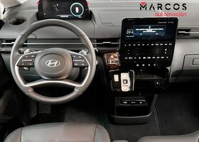 Хендай Staria 2025 у Європі на Automoto.ua Чорний Хендай Staria, об'ємом двигуна 1.6 л та пробігом 2 тис. км за 54165 $, фото 5 на Automoto.ua
