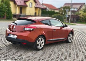 Рено Меган 2009 у Європі на Automoto.ua Рено Меган, об'ємом двигуна 1 л та пробігом 211 тис. км за 4819 $, фото 7 на Automoto.ua