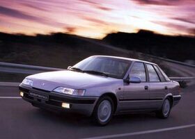 Деу Есперо, Седан 1995 - 1999 1.5 i 16V (90)