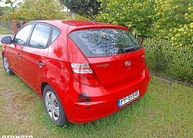 Хендай i30, объемом двигателя 1.4 л и пробегом 268 тыс. км за 2052 $, фото 4 на Automoto.ua