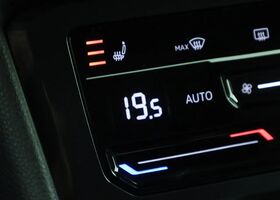 Фольксваген Тігуан 2024 у Європі на Automoto.ua Сірий Фольксваген Тігуан, об'ємом двигуна 1.5 л та пробігом 20 тис. км за 53041 $, фото 7 на Automoto.ua